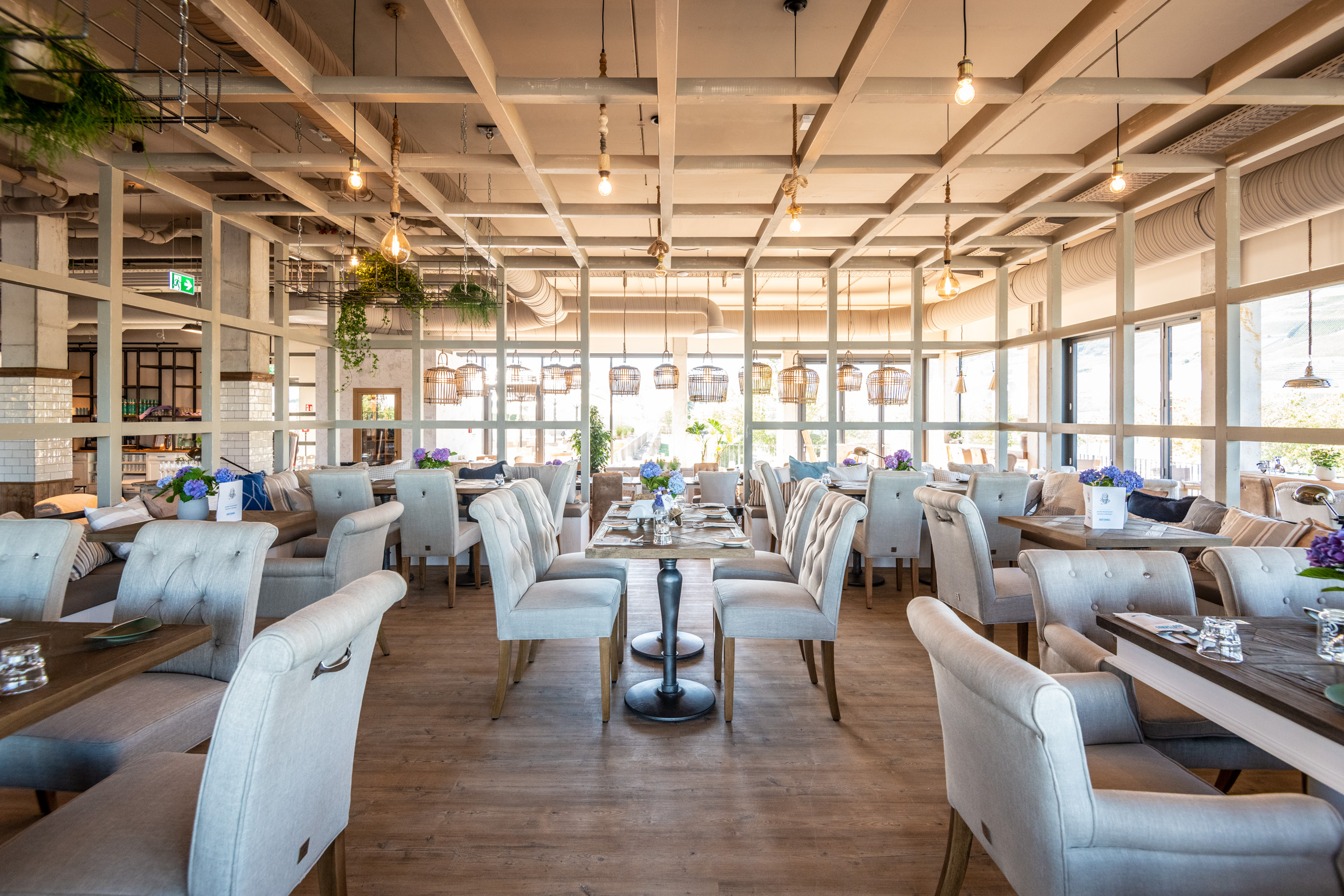 papa-rhein-restaurant-bootshaus-bingen-rhein-3.jpg