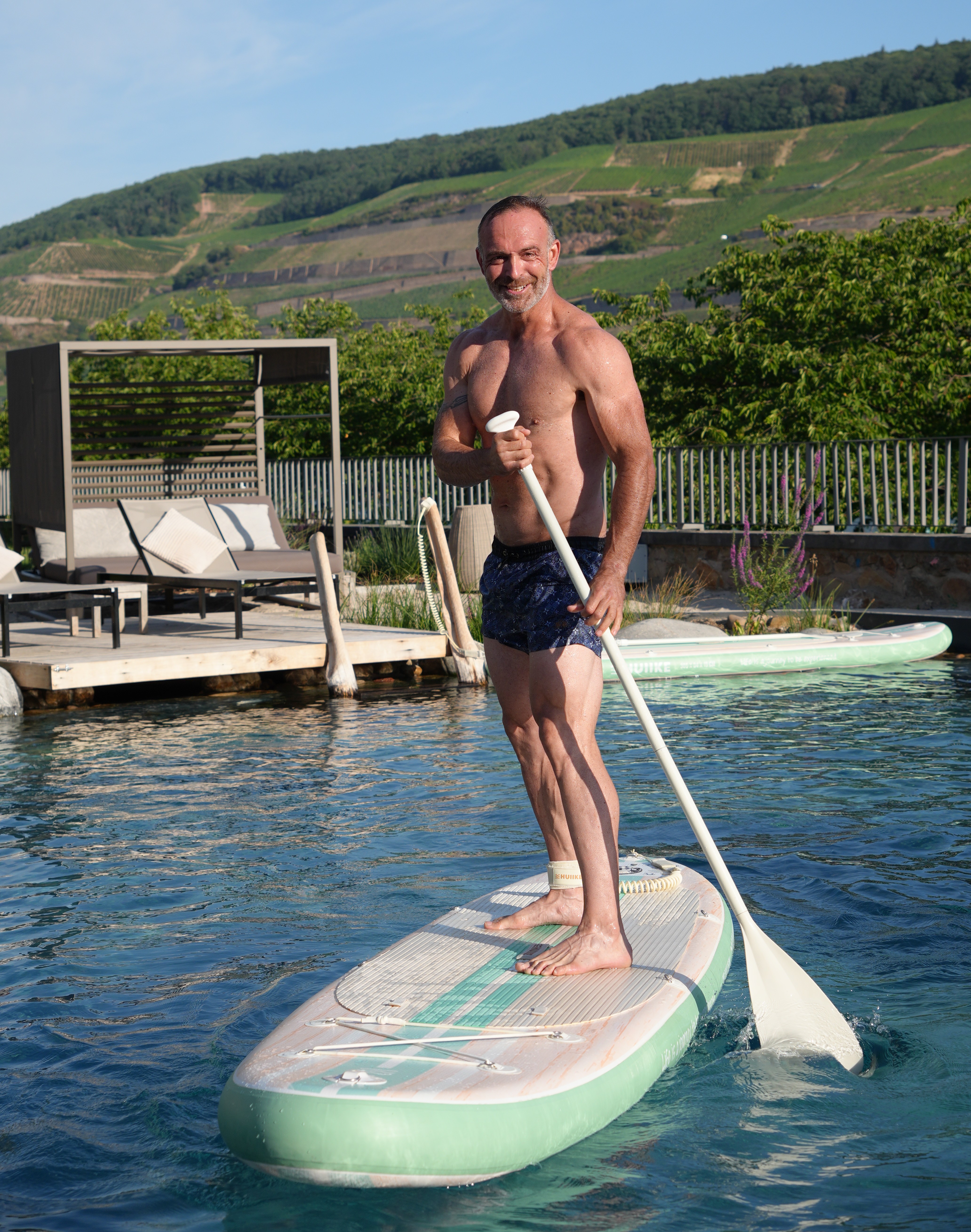 Schwimmteich Paddel.JPG