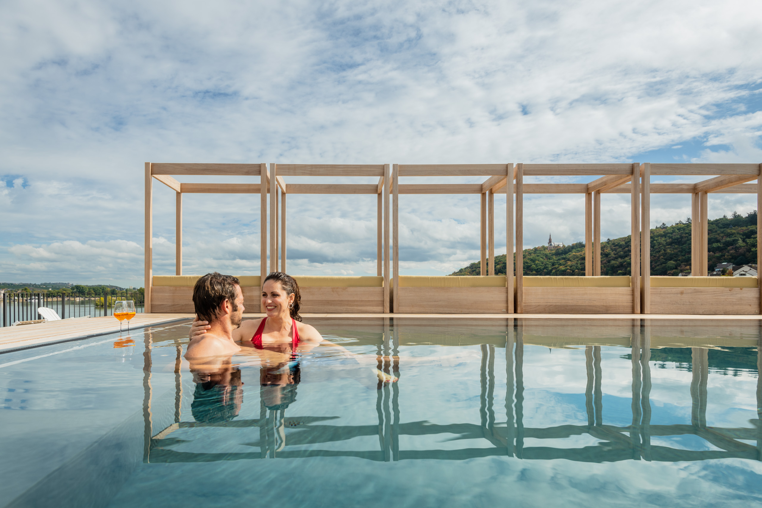 papa-rhein-hotel-wellness-pool-spabereich 4