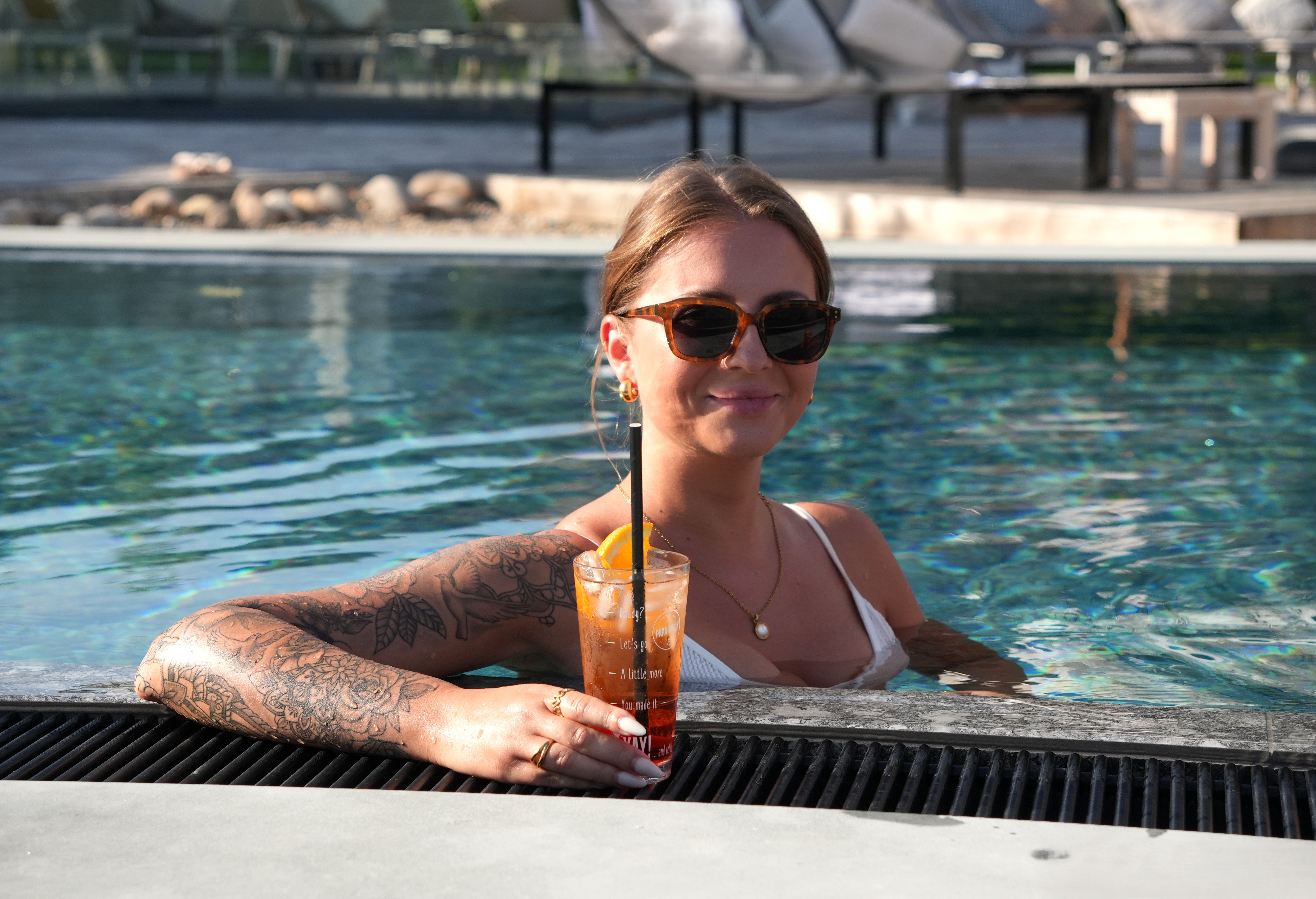 POOL.JPG