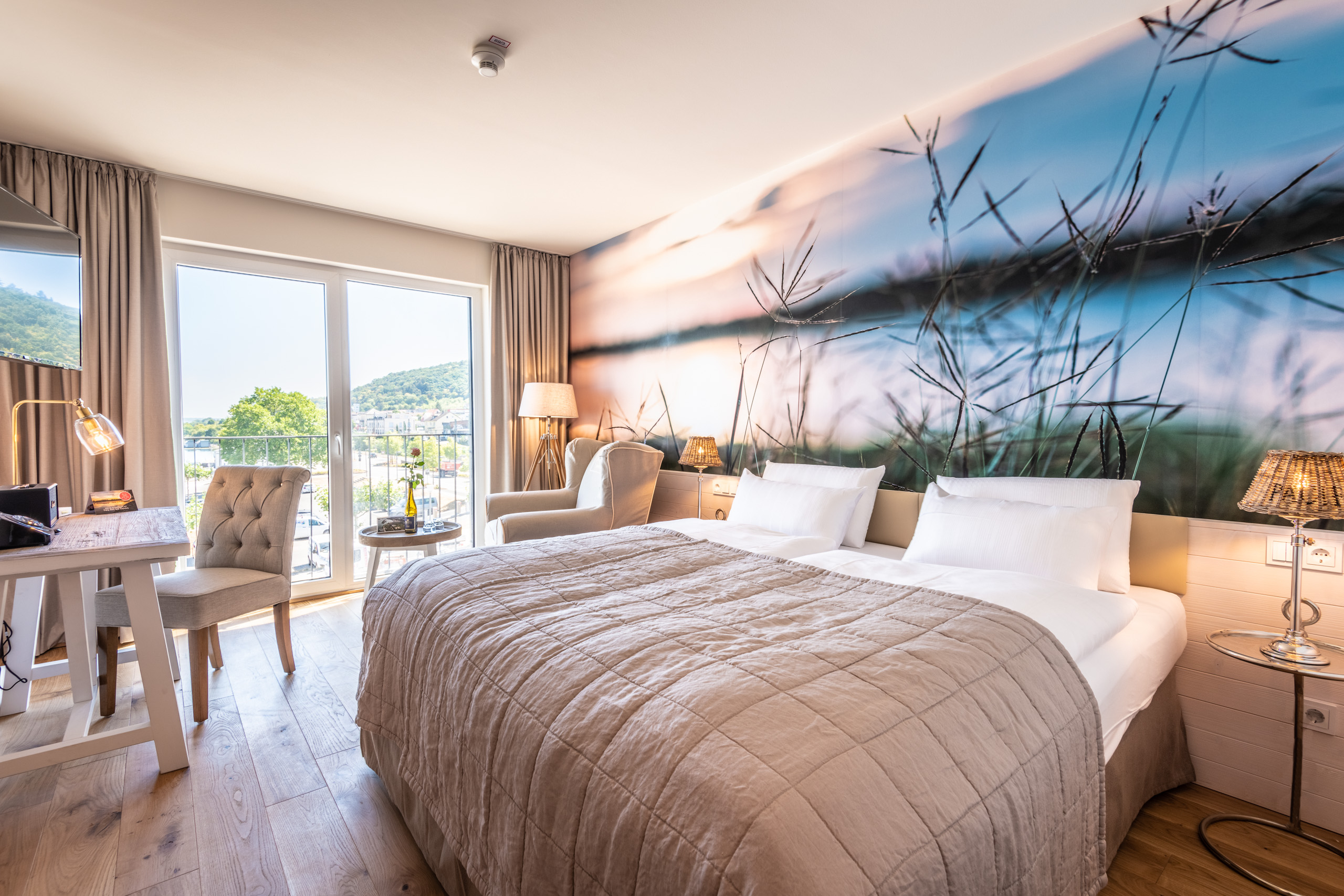 papa-rhein-hotel-bingen-hotelzimmer-rheinblick-balkon-kurzurlaub-2.jpg